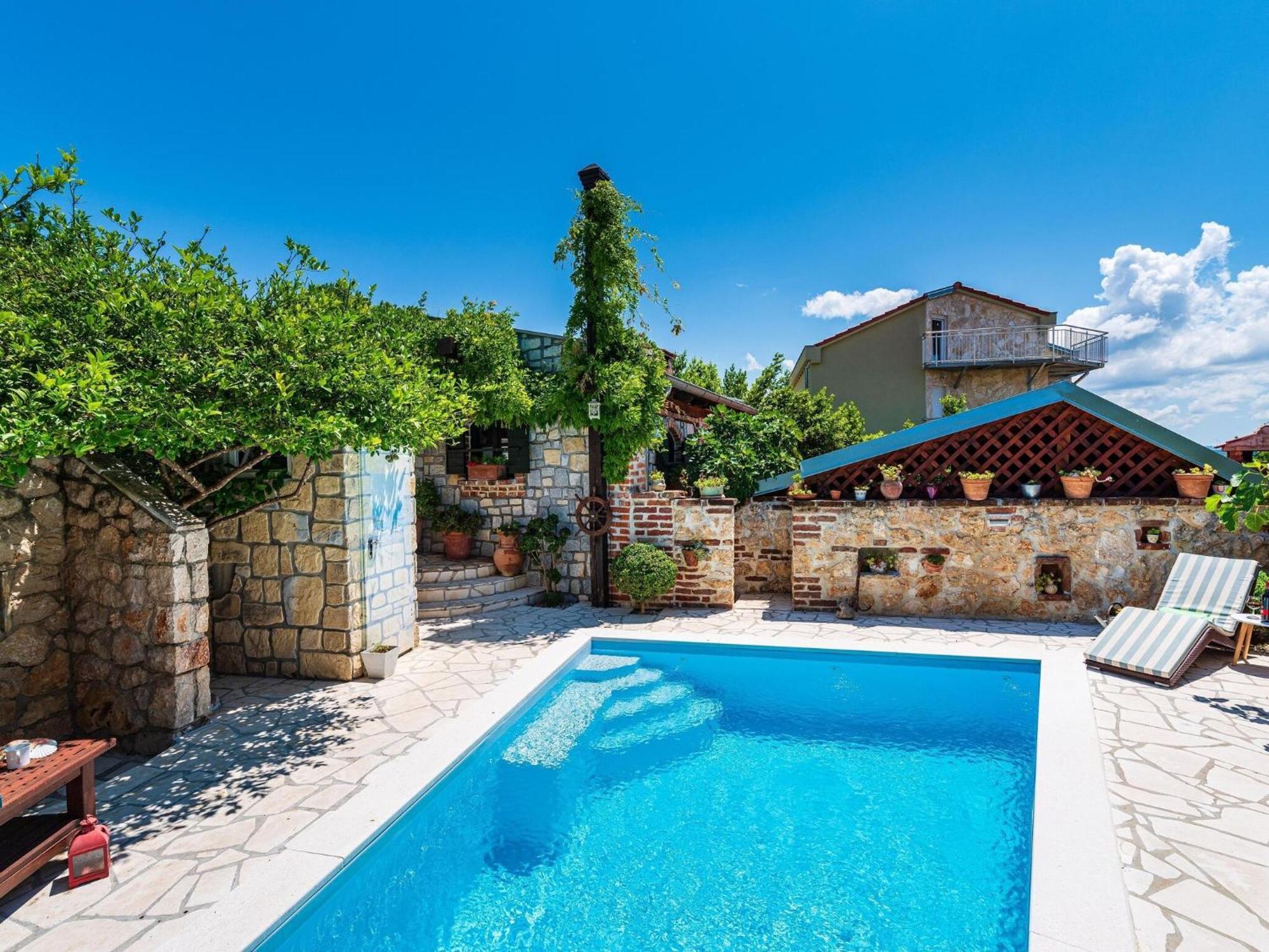 Beautiful Holiday Home With Private Pool, Nice Garden With Relax Area, Taverne Maslenica Luaran gambar